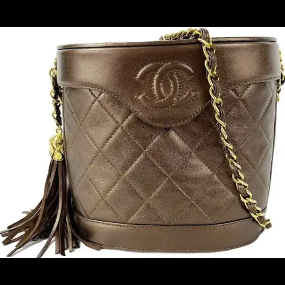 CHANNEL ][ Vintage CC Vanity Case